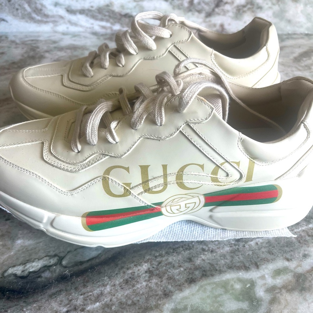 Gucci (Unisex) gym shoes